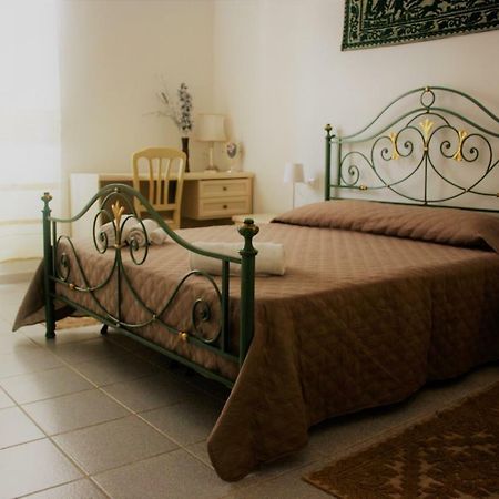 Casa Gandamar B&B ซานตา เตเรซา กัลลูรา ภายนอก รูปภาพ