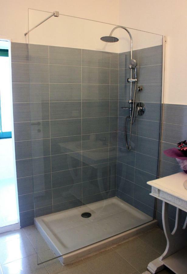 Casa Gandamar B&B ซานตา เตเรซา กัลลูรา ภายนอก รูปภาพ