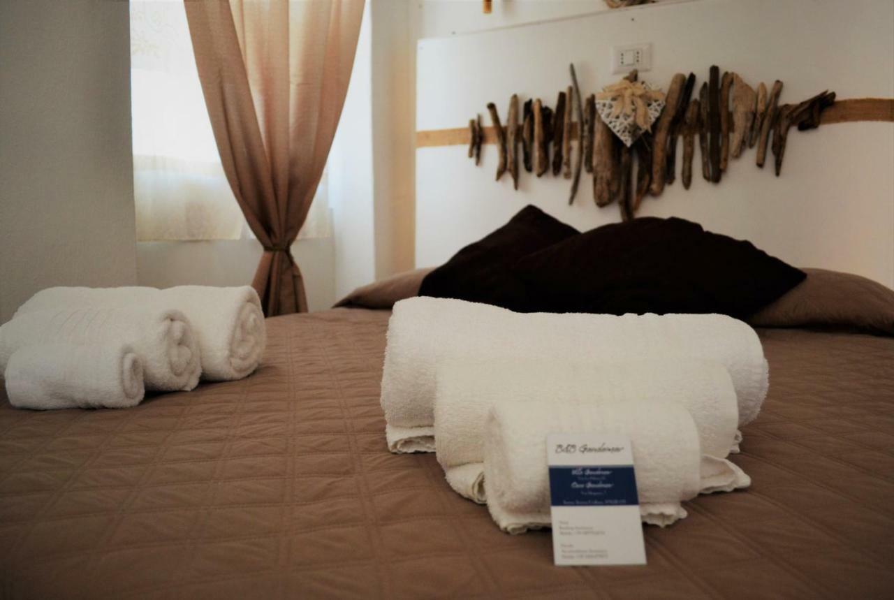Casa Gandamar B&B ซานตา เตเรซา กัลลูรา ภายนอก รูปภาพ
